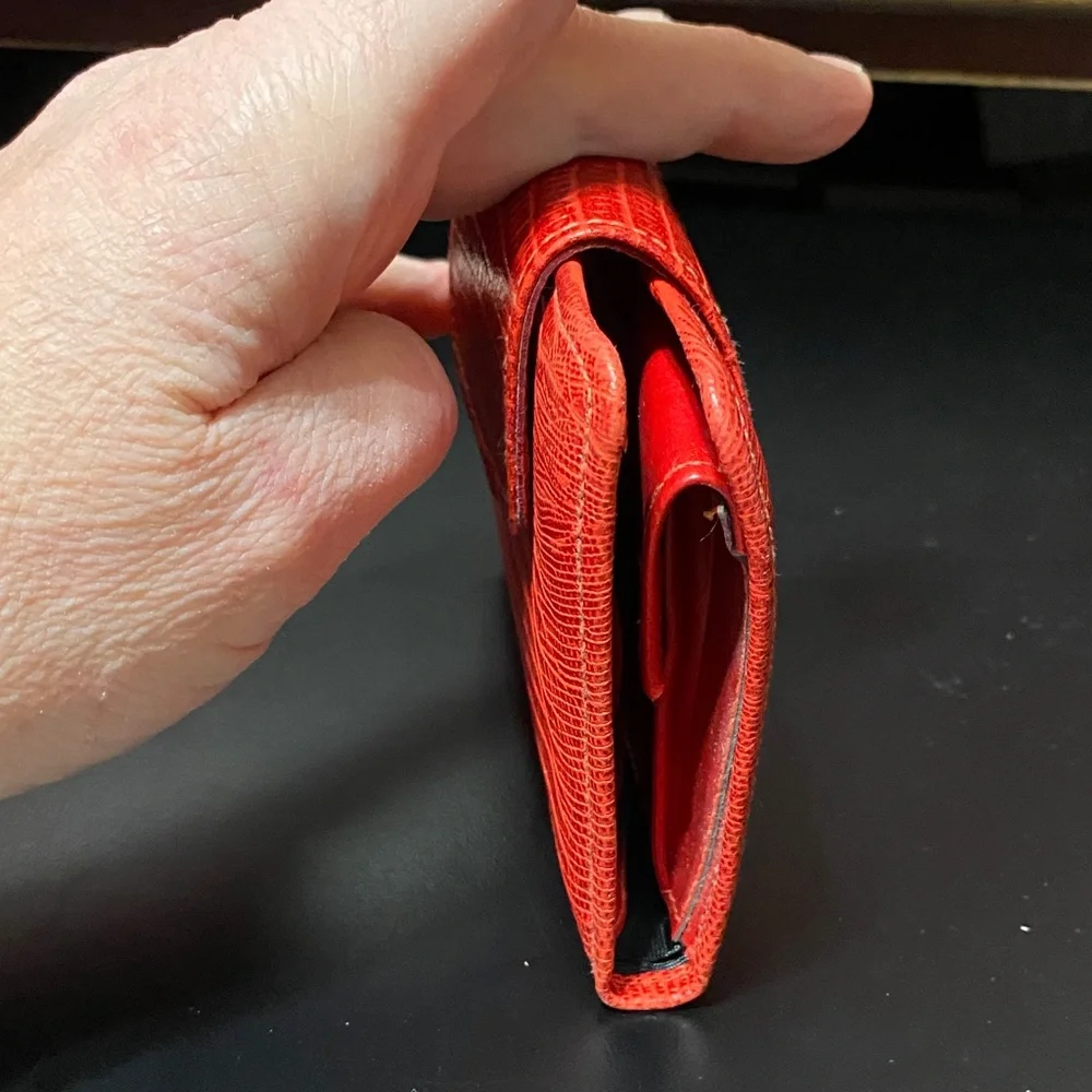 Vintage Baronet Red Crocodile-Embossed leather Women's wallet
